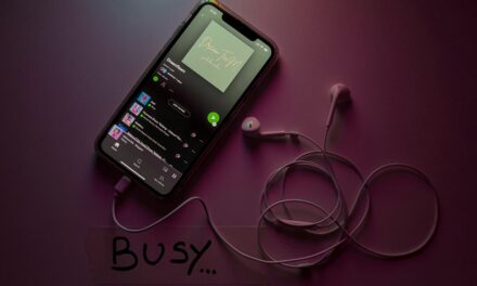 Bezstratny format audio – co to jest? Czy warto go włączyć?